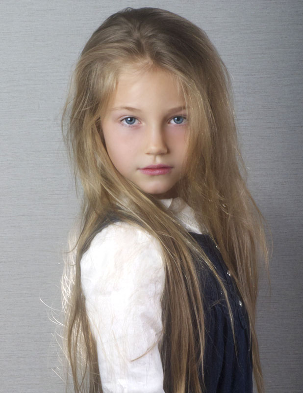 Download this Future Faces Nyc Kids Modeling Agency Nina Lubarda picture